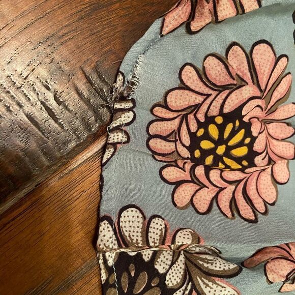 Loft - very nice blouse- size MP - Picture 6 of 6